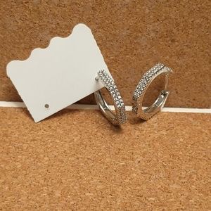 Earrings silver tone